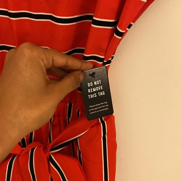 NWT Express Striped V Neck Jumpsuit - Picture 5 of 6